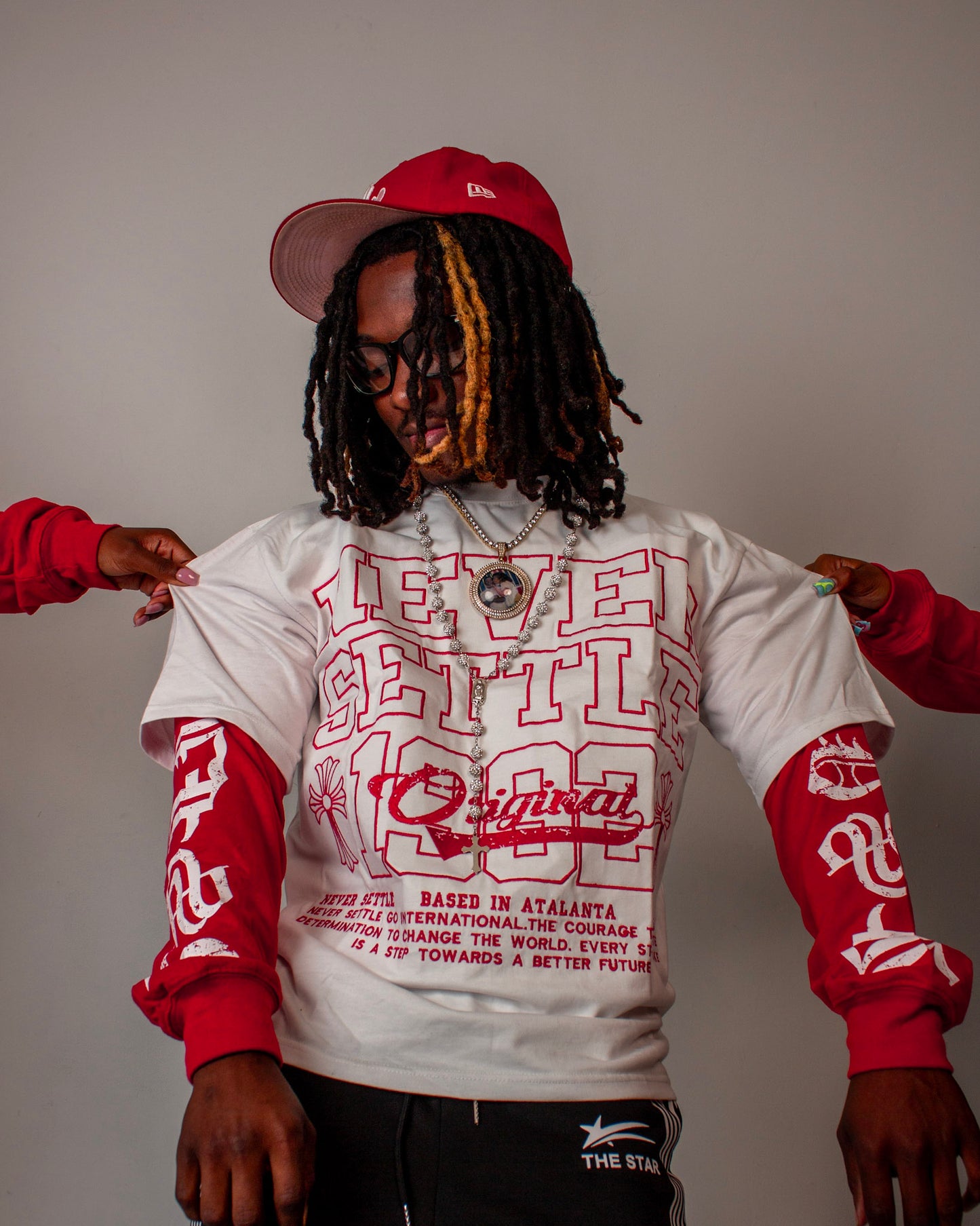 Red Never Settle “Stepping Towards Success” T-Shirts