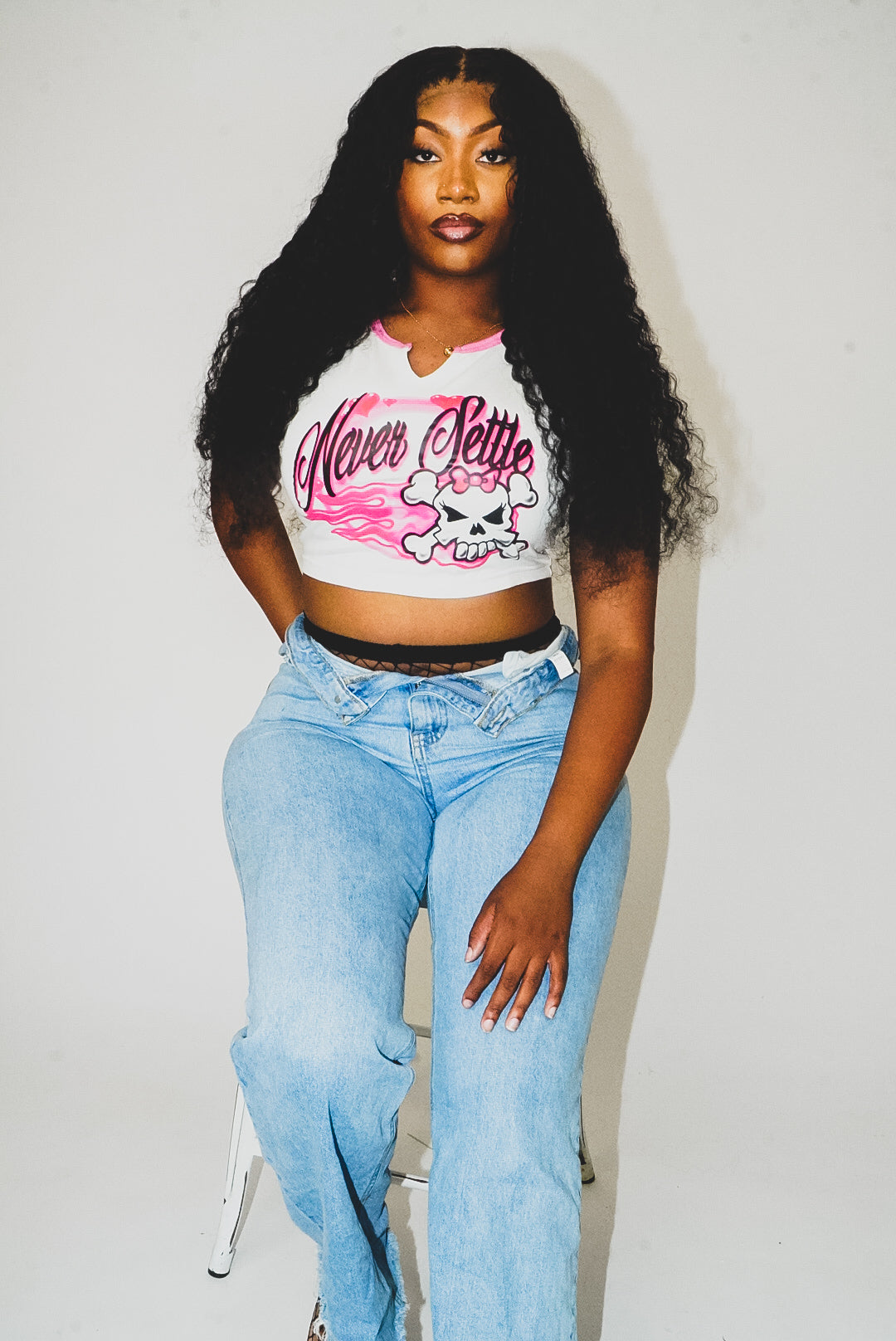 Never Settle “Skull” Cropped Tee